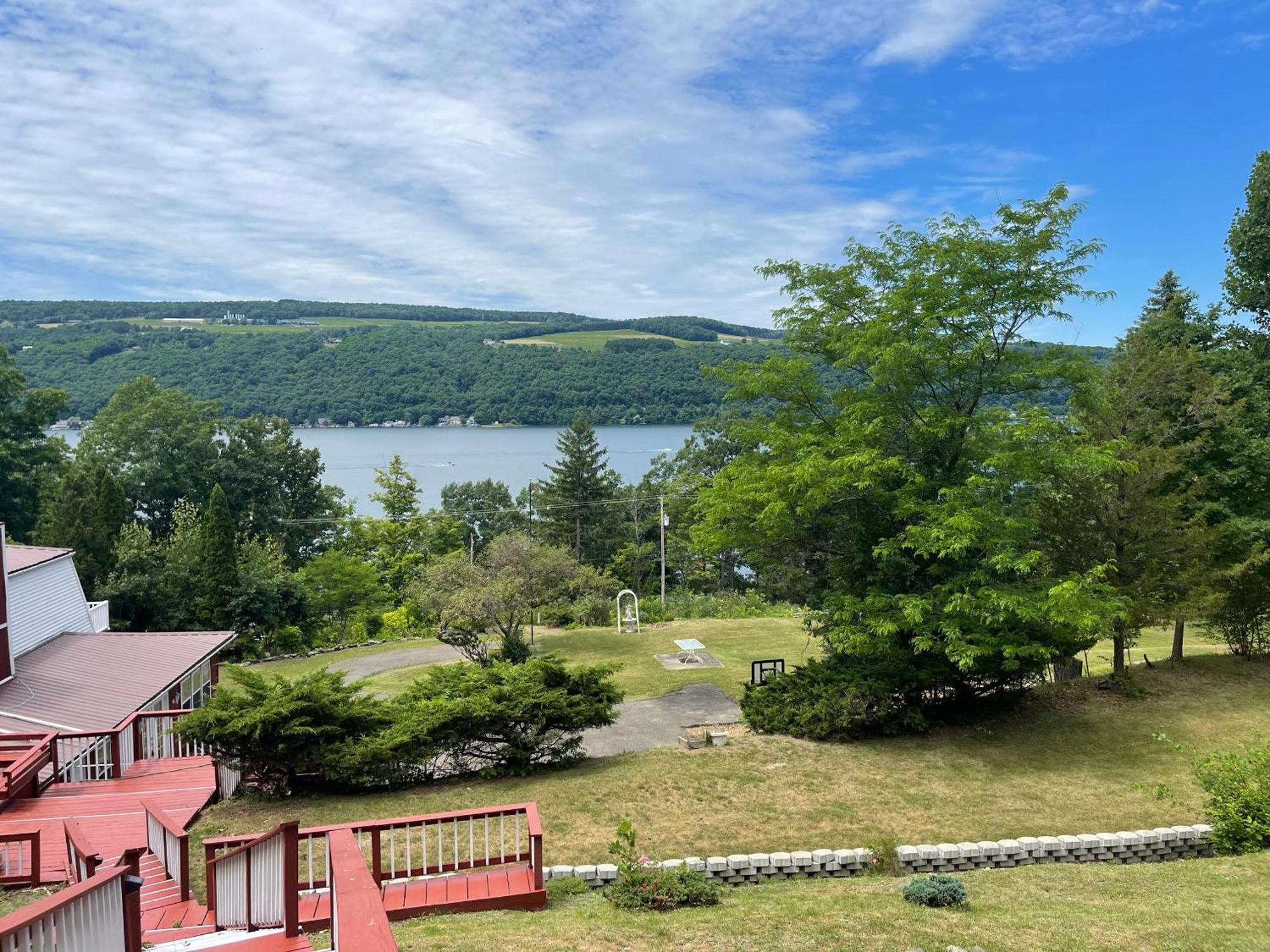 Keuka Lake Views And Hiking Гаммондспорт Екстер'єр фото